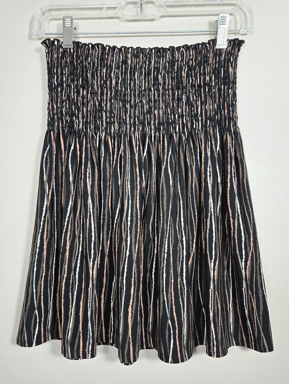BCBGMaxAzria Black/Brown/Olive Smocked Striped Strapless Top, Size L ~ EUC - Picture 2 of 8